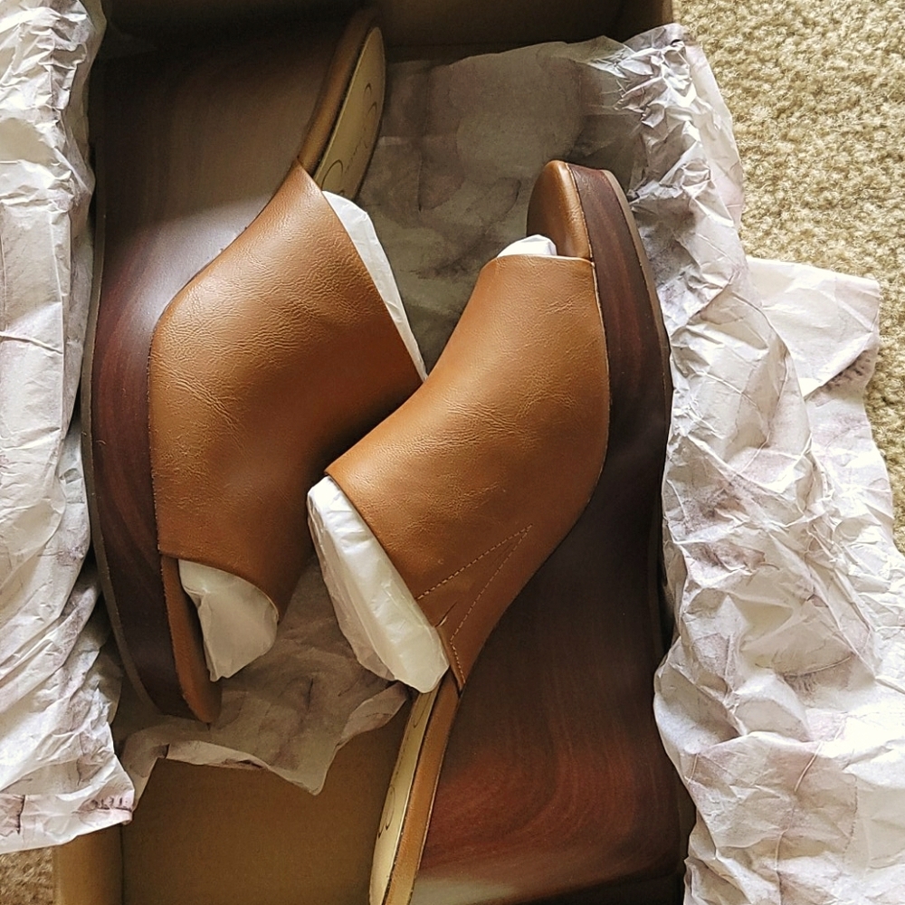 Jessica Simpson Wedge Sandals sz 8.5